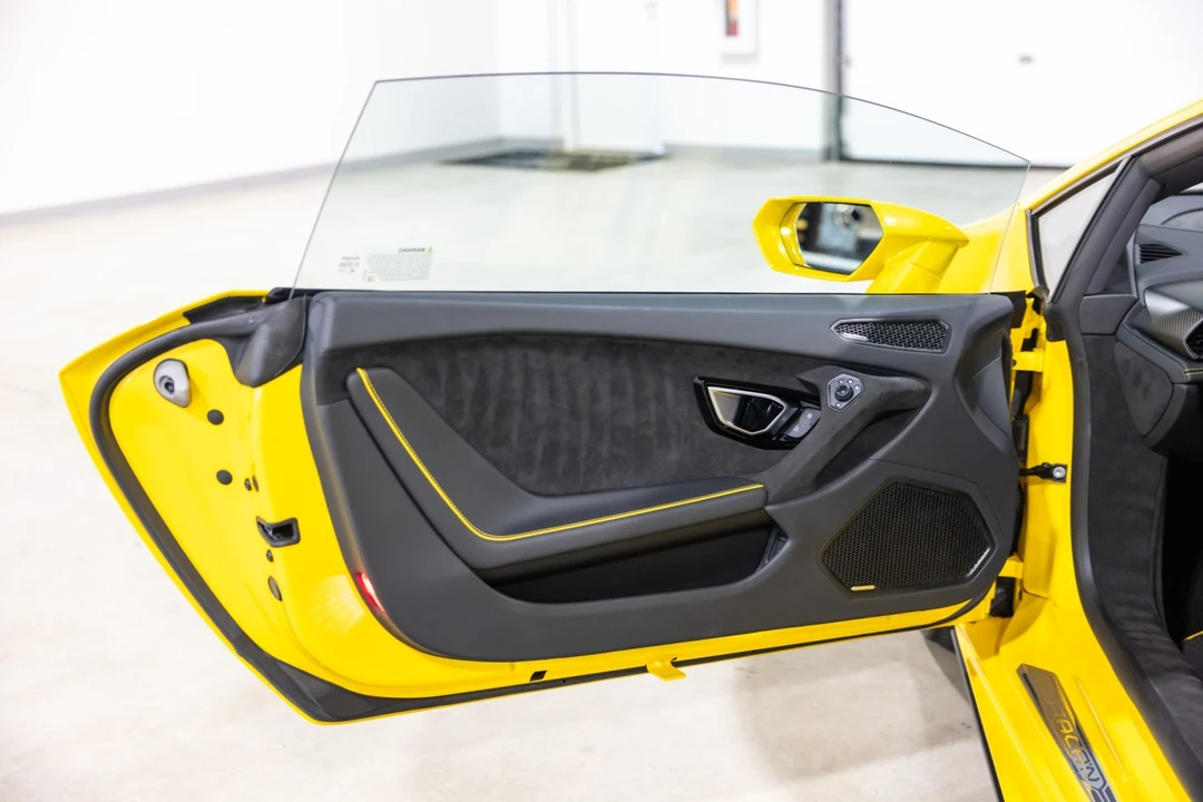 2023 Lamborghini Huracan LP640-2 Tecnica - Image 31 of 31