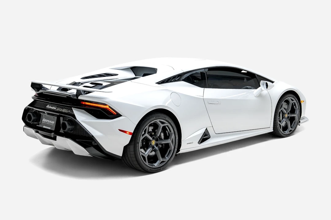 2023 Lamborghini Huracan LP640-2 Tecnica - Image 11 of 31