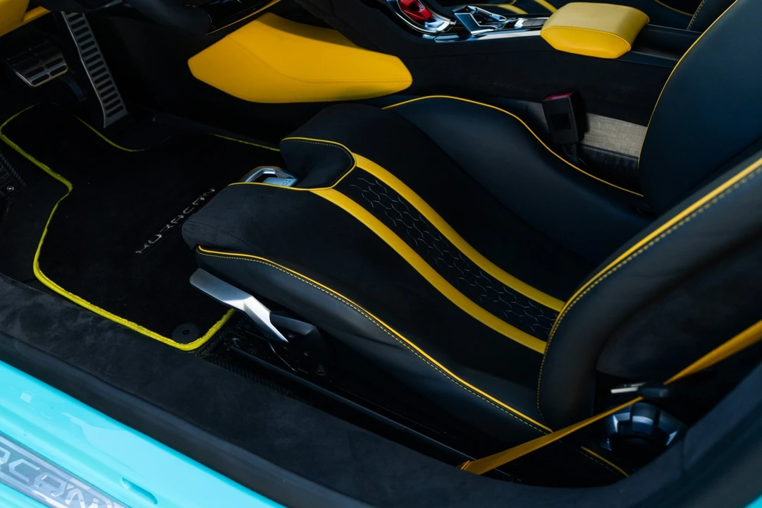 2023 Lamborghini - Image 26 of 31