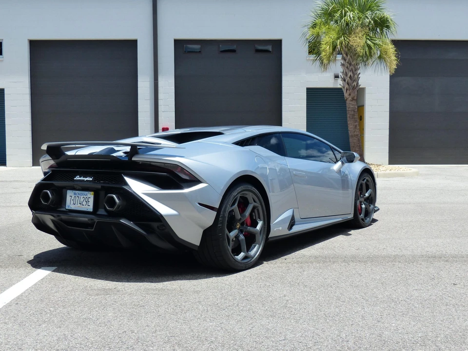 2023 Lamborghini Huracan LP640-2 Tecnica - Image 10 of 31