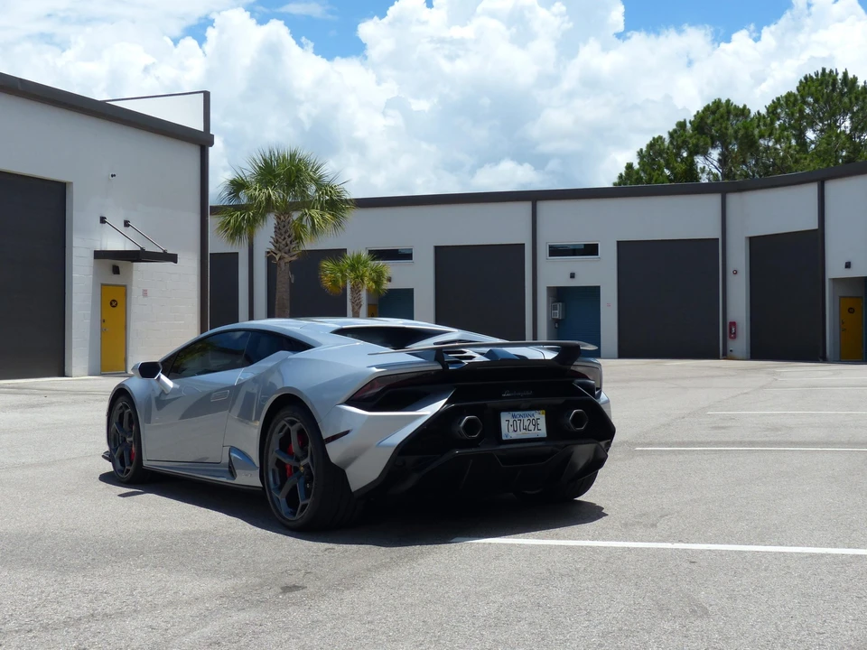 2023 Lamborghini Huracan LP640-2 Tecnica - Image 16 of 31