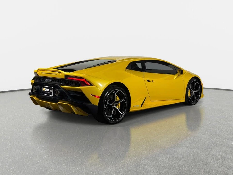 2023 Lamborghini Huracan - Image 3 of 31