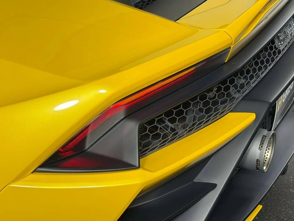 2023 Lamborghini Huracan - Image 15 of 31