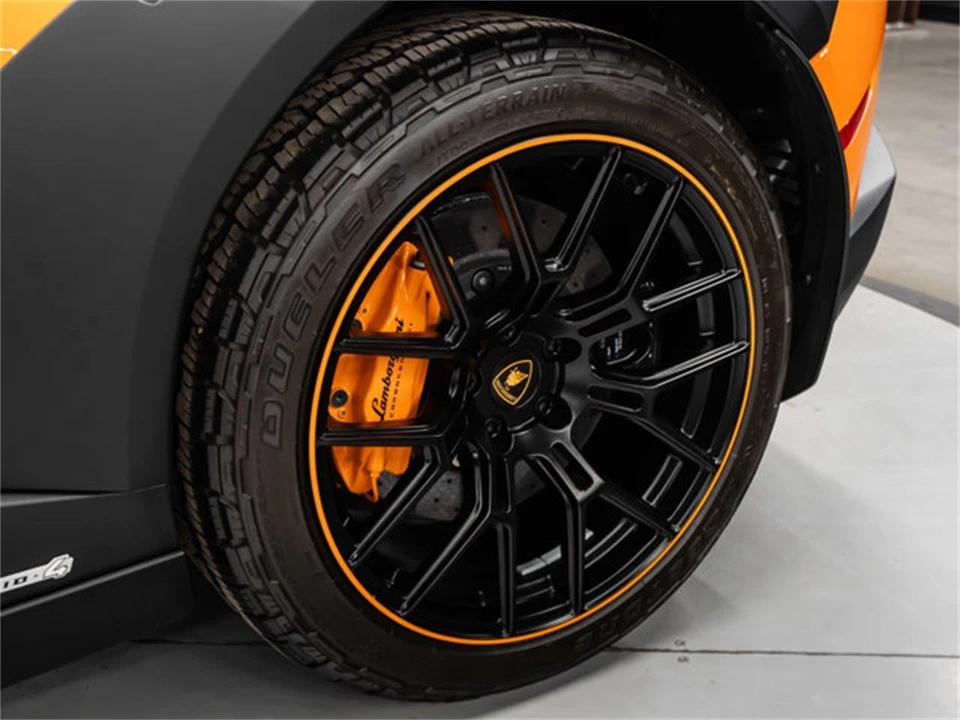2023 Lamborghini Huracan - Image 21 of 31