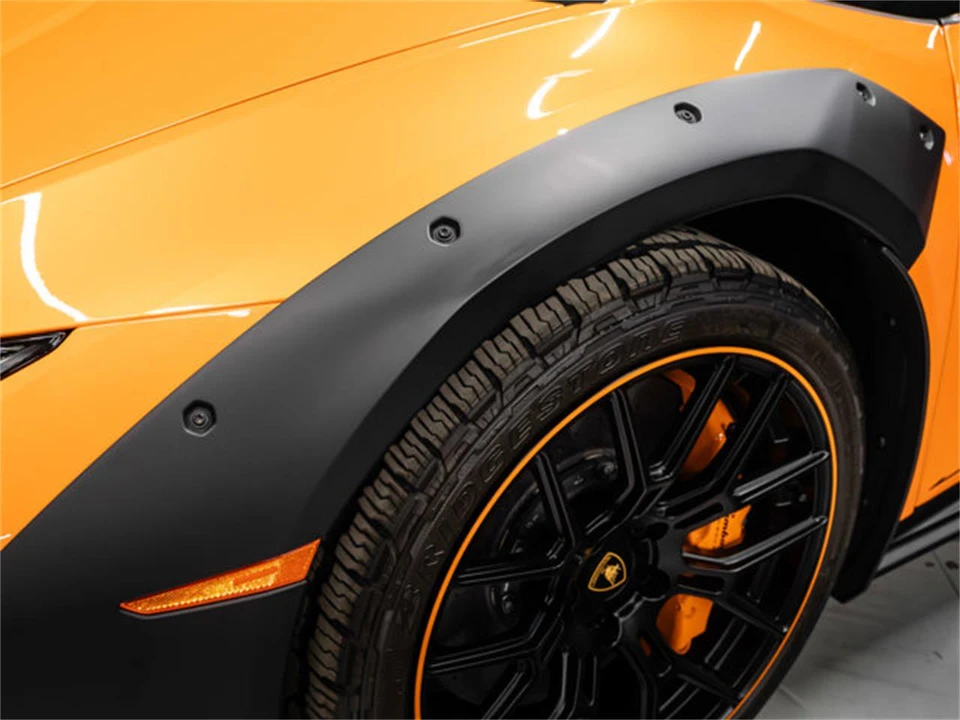 2023 Lamborghini Huracan - Image 17 of 31