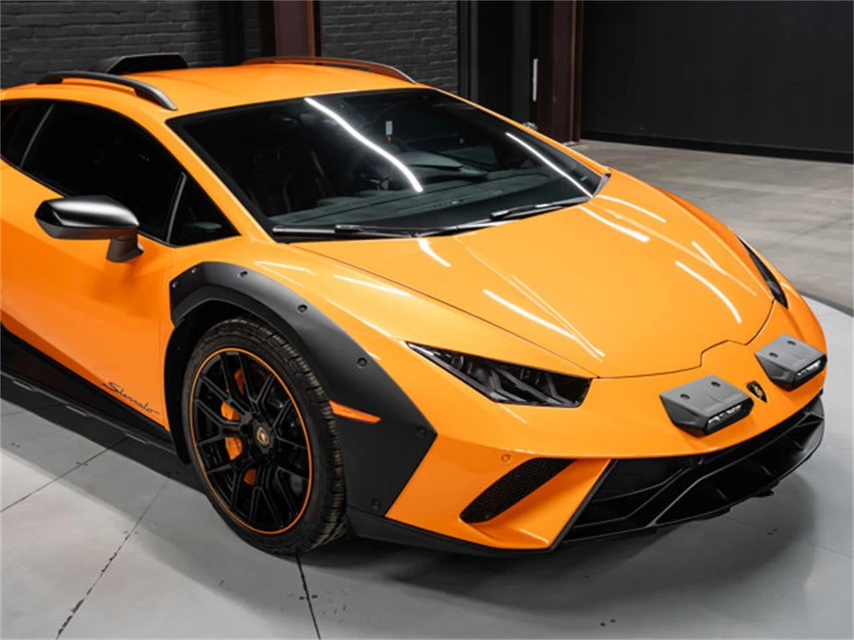 2023 Lamborghini Huracan - Image 28 of 31