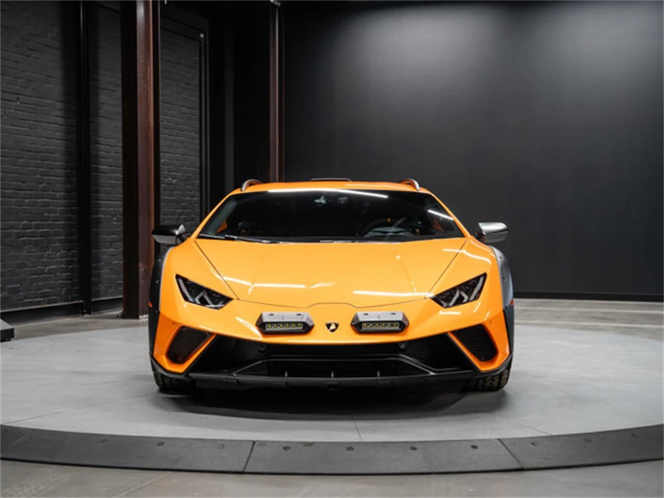 2023 Lamborghini Huracan - Image 4 of 31