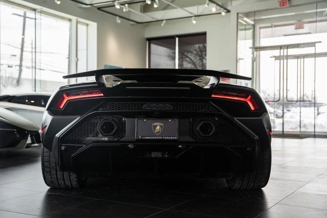 2023 Lamborghini Huracan - Image 15 of 21