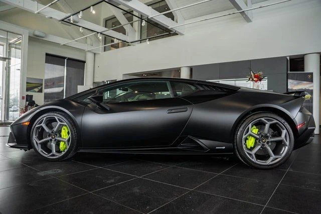 2023 Lamborghini Huracan - Image 10 of 21