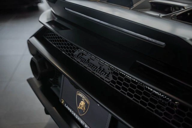 2023 Lamborghini Huracan - Image 20 of 21