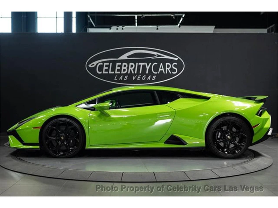 2023 Lamborghini Huracan - Image 18 of 31