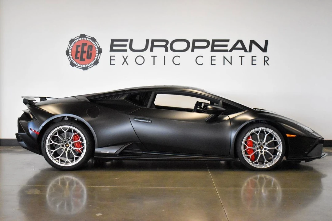 2023 Lamborghini Huracan - Image 4 of 31