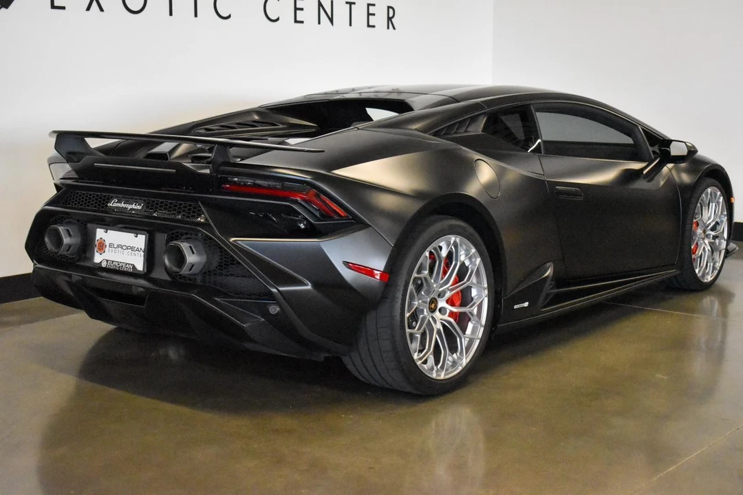 2023 Lamborghini Huracan - Image 8 of 21