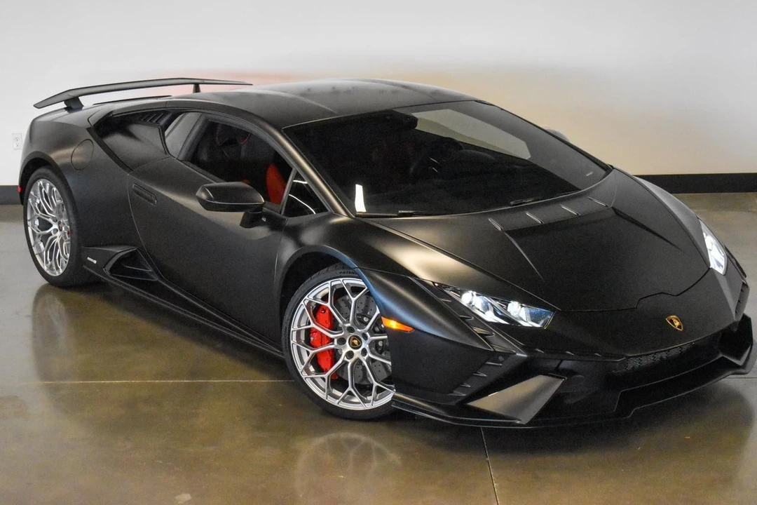 2023 Lamborghini Huracan - Image 9 of 21