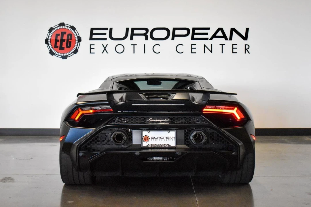 2023 Lamborghini Huracan - Image 26 of 31