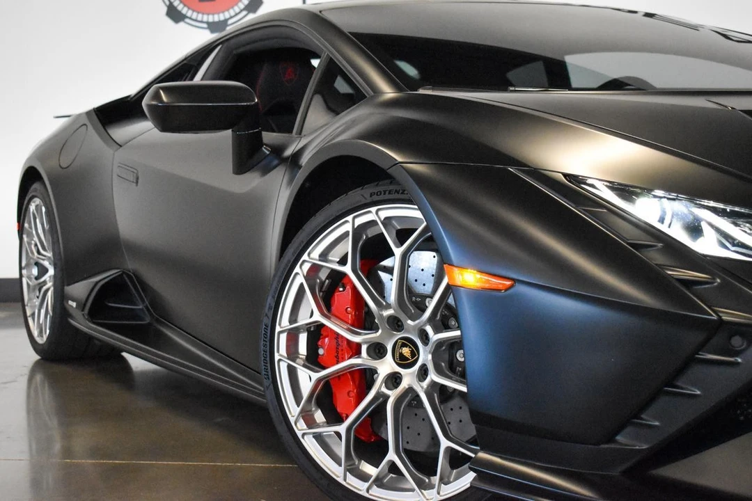 2023 Lamborghini Huracan - Image 10 of 21