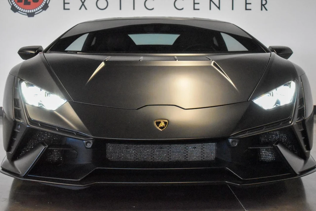 2023 Lamborghini Huracan - Image 15 of 21