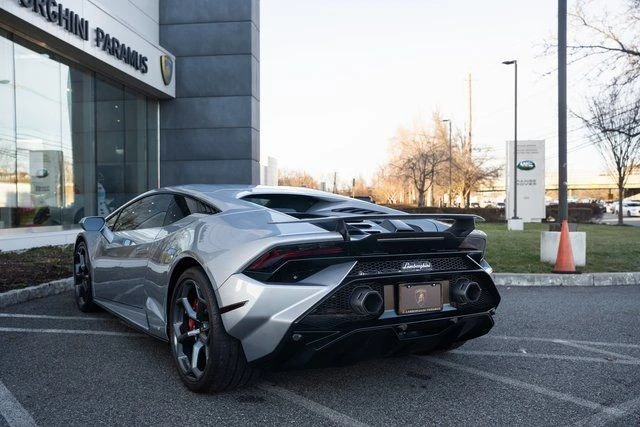 2023 Lamborghini Huracan - Image 17 of 21
