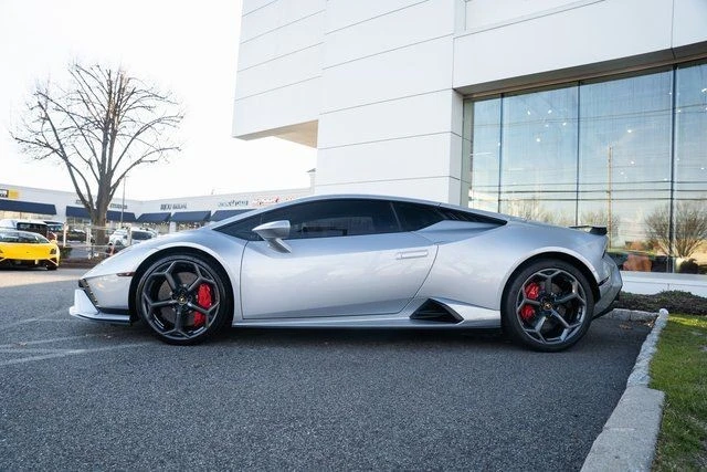 2023 Lamborghini Huracan - Image 7 of 21