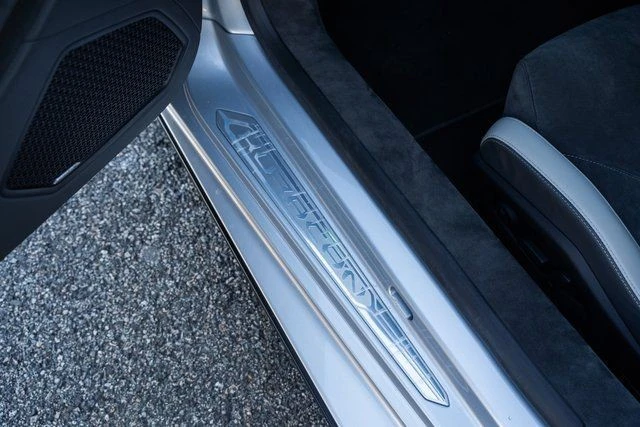 2023 Lamborghini Huracan - Image 27 of 31