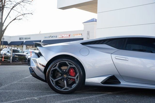 2023 Lamborghini Huracan - Image 13 of 21
