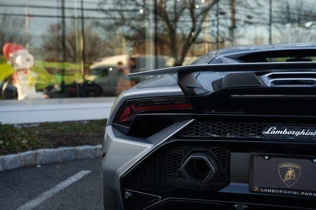 2023 Lamborghini Huracan - Image 20 of 21