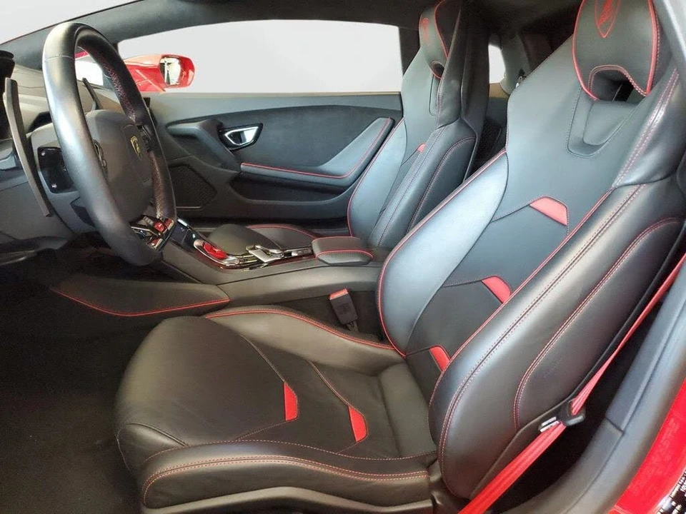 2023 Lamborghini Huracan - Image 18 of 31