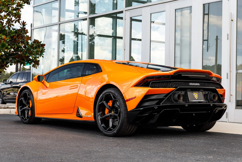 2023 Lamborghini Huracan - Image 11 of 31