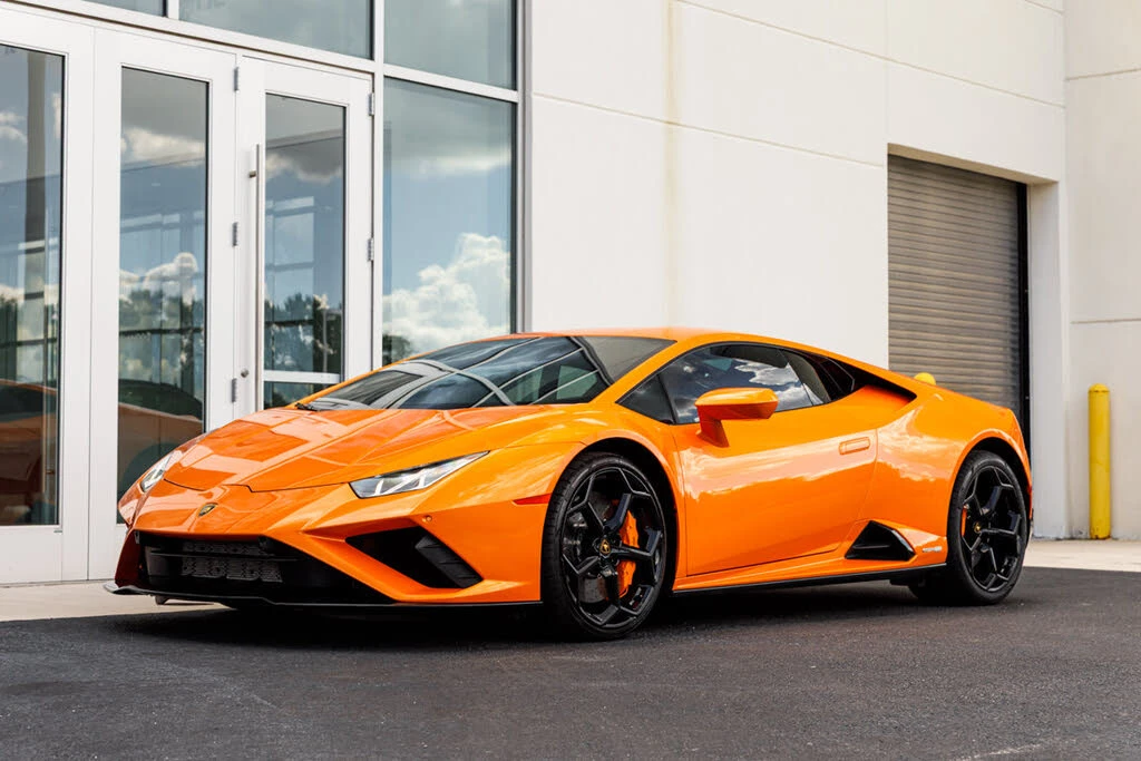 2023 Lamborghini Huracan - Image 5 of 31