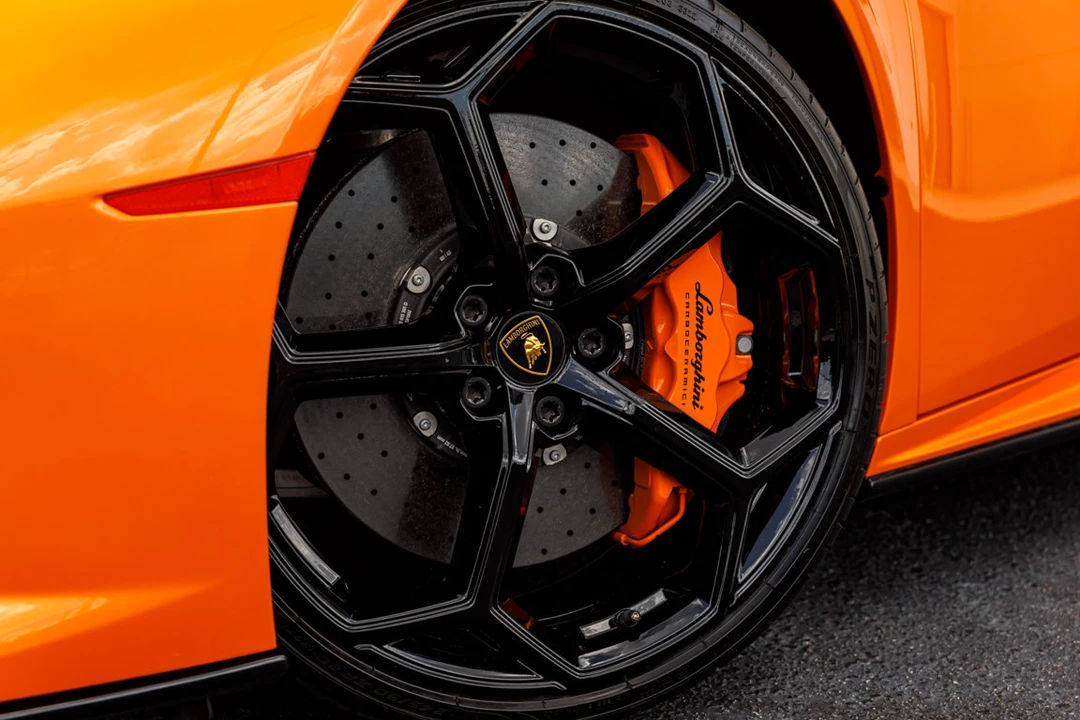 2023 Lamborghini Huracan - Image 3 of 31