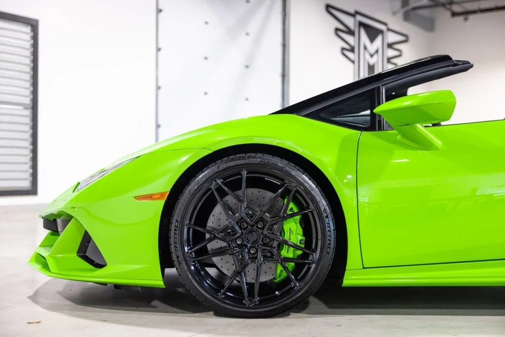 2023 Lamborghini Huracan - Image 19 of 31