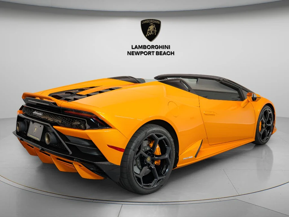 2023 Lamborghini Huracan - Image 6 of 19