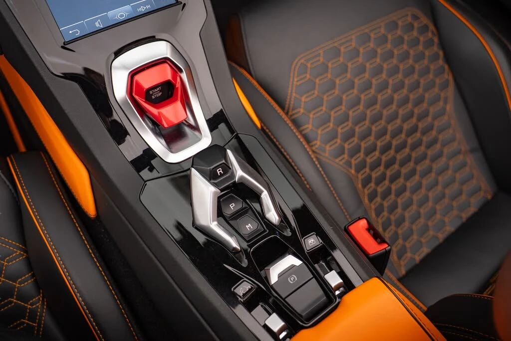 2023 Lamborghini Huracan - Image 14 of 19