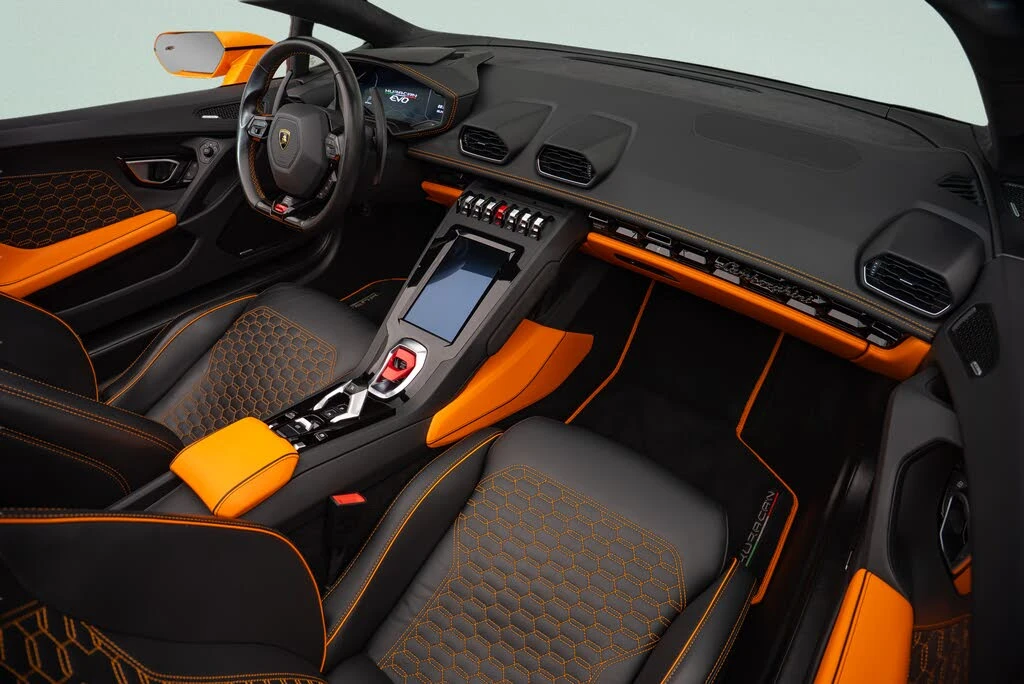 2023 Lamborghini Huracan - Image 9 of 19
