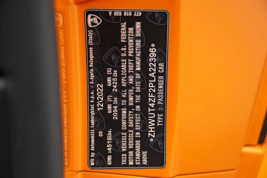 2023 Lamborghini Huracan - Image 18 of 19