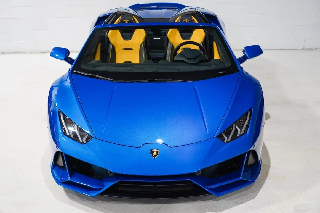 2023 Lamborghini Huracan - Image 28 of 31