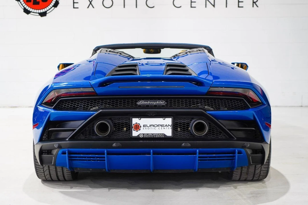 2023 Lamborghini Huracan - Image 3 of 31