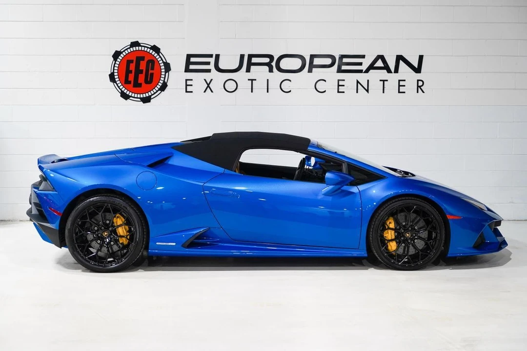 2023 Lamborghini Huracan - Image 8 of 21