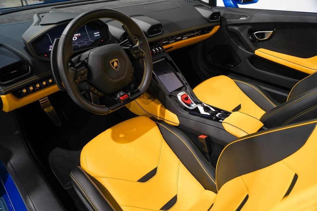 2023 Lamborghini Huracan - Image 2 of 21