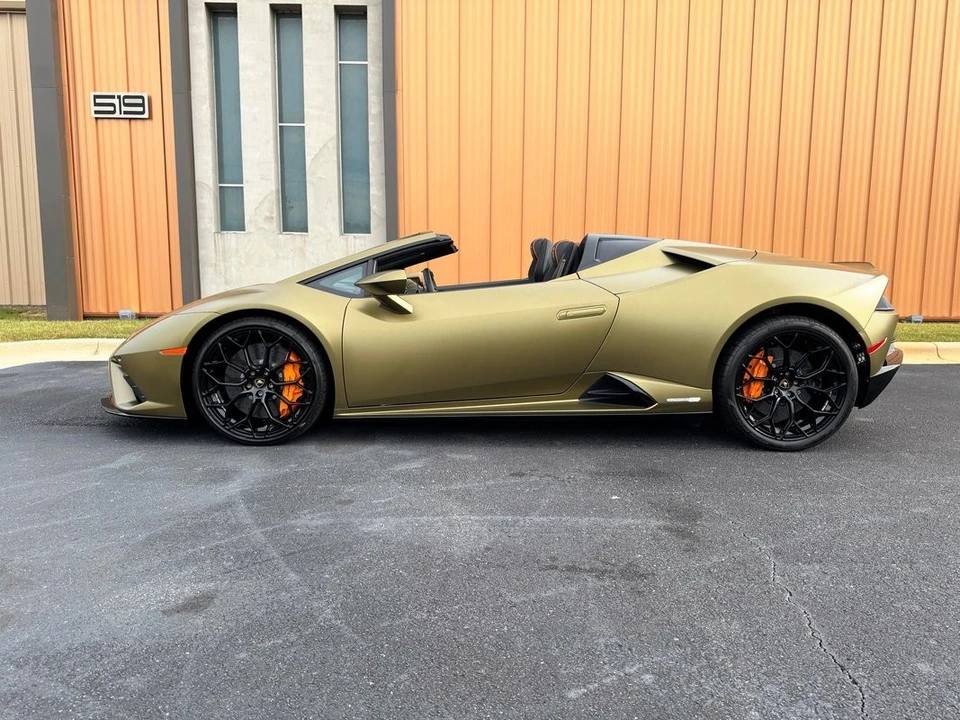 2023 Lamborghini Huracan - Image 15 of 31