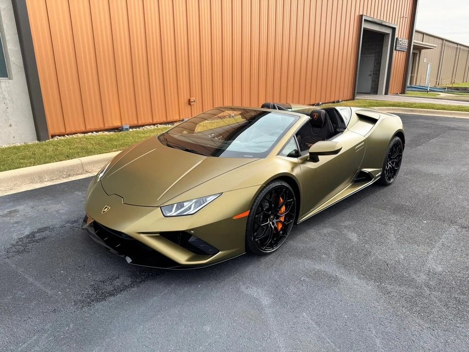 2023 Lamborghini Huracan - Image 10 of 31