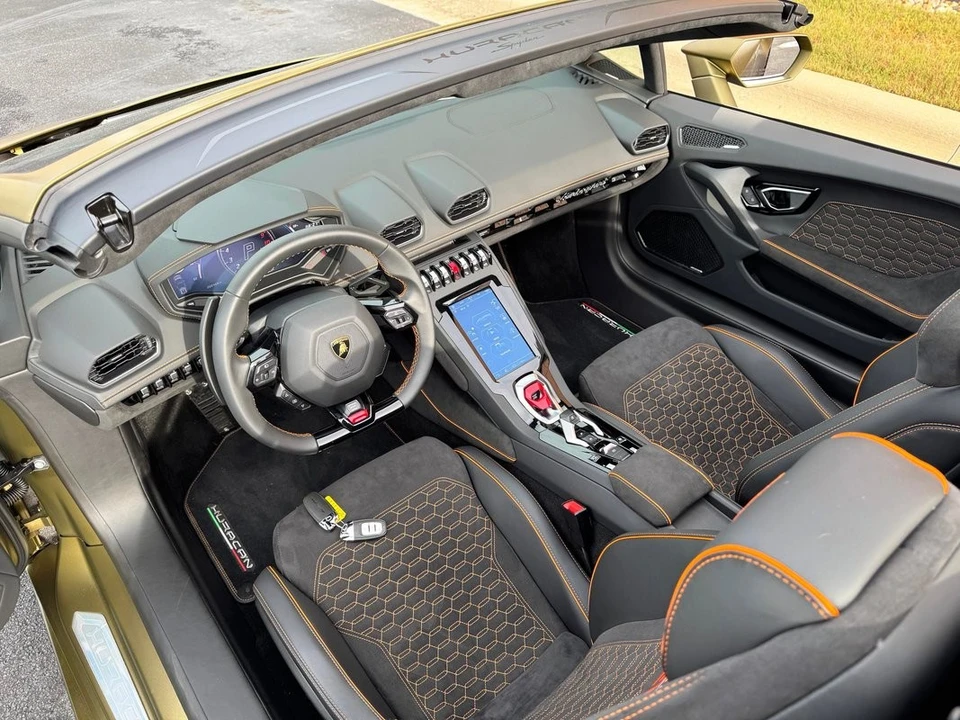 2023 Lamborghini Huracan - Image 31 of 31