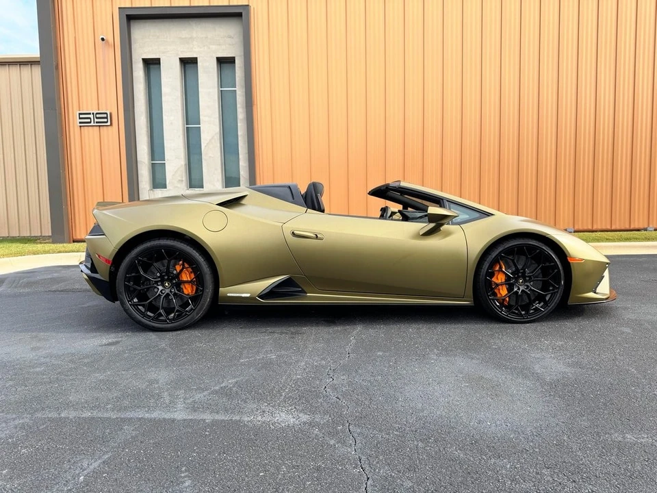 2023 Lamborghini Huracan - Image 4 of 10
