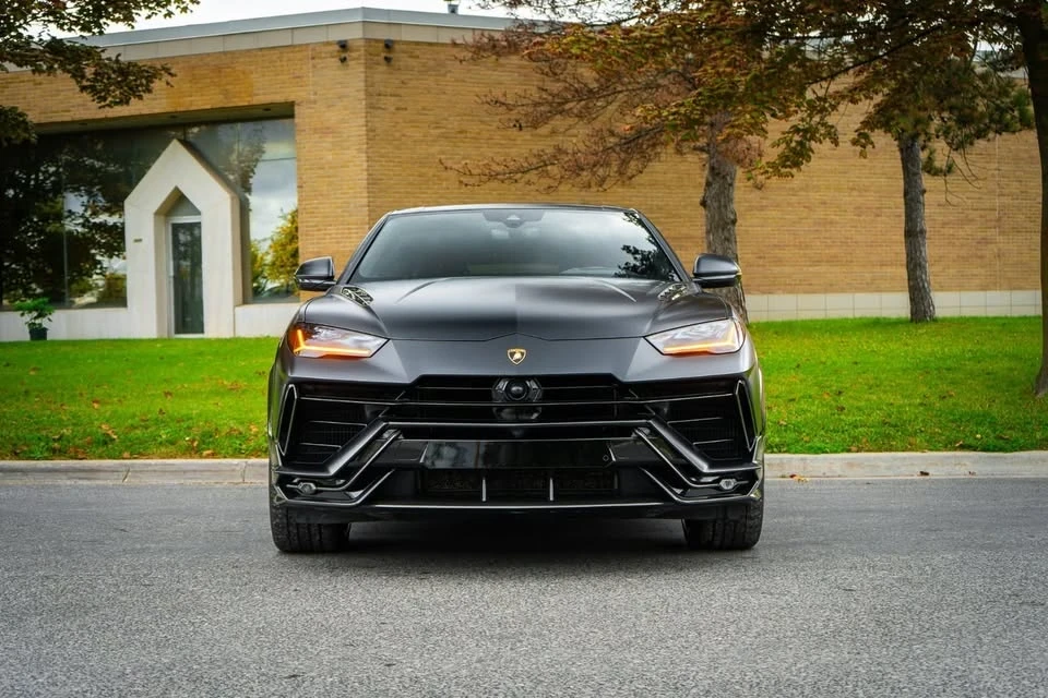 2023 Lamborghini Urus Performante - Image 2 of 20