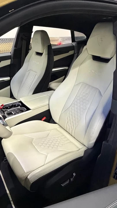 2023 Lamborghini Urus S - Image 3 of 14