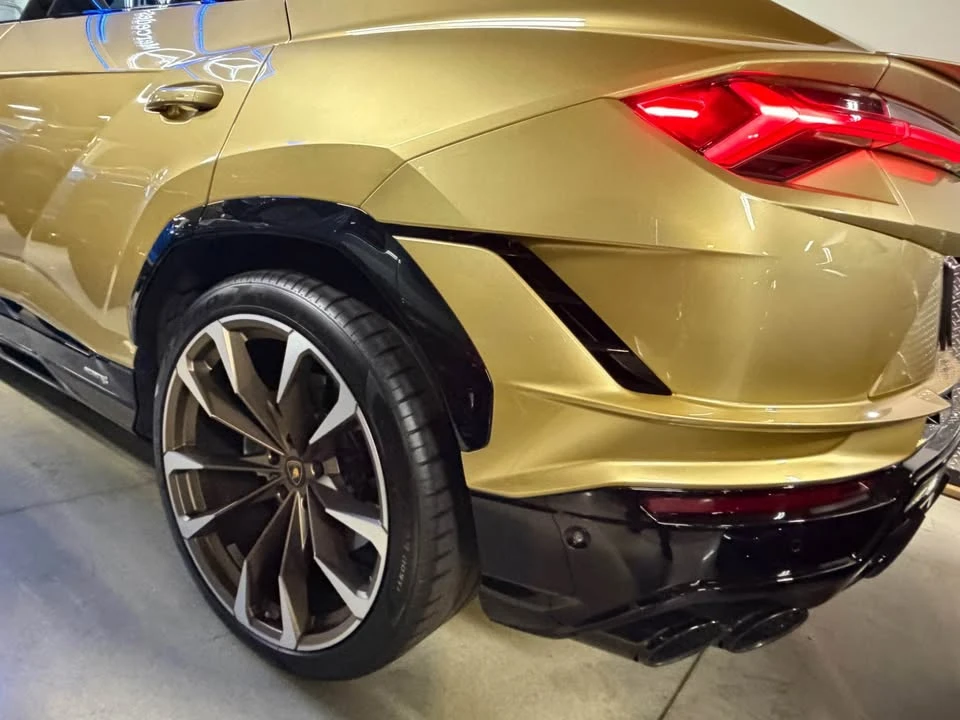 2023 Lamborghini Urus S - Image 9 of 14