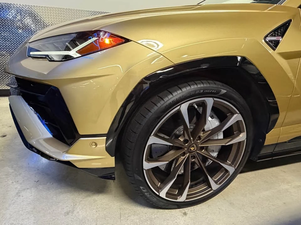 2023 Lamborghini Urus S - Image 8 of 14