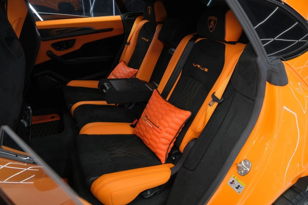 2023 Lamborghini Urus - Image 30 of 31