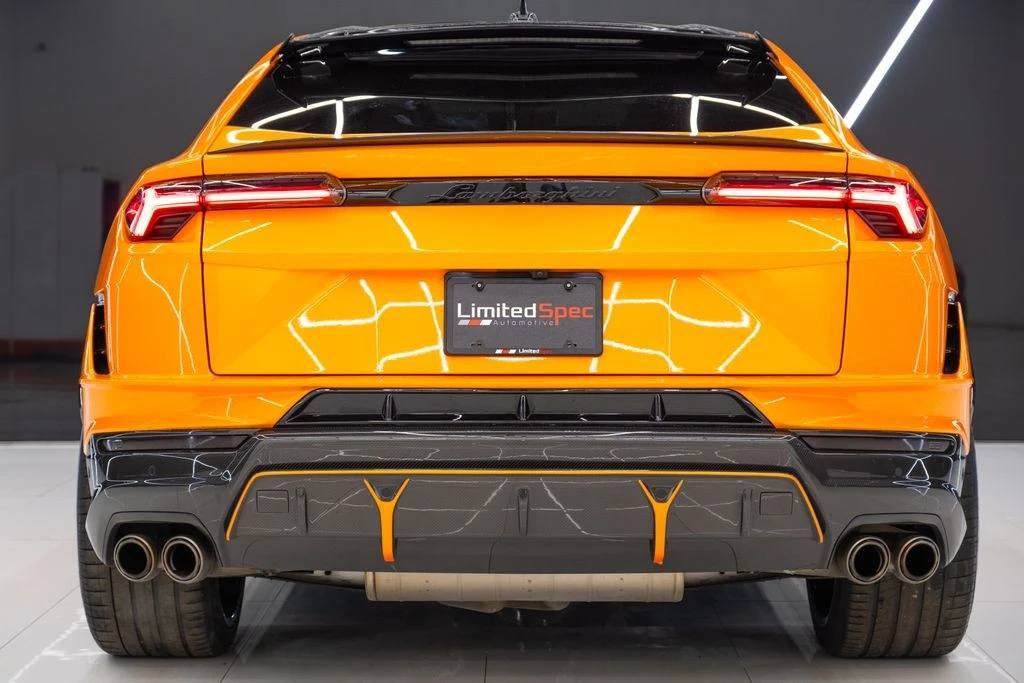 2023 Lamborghini Urus - Image 12 of 31