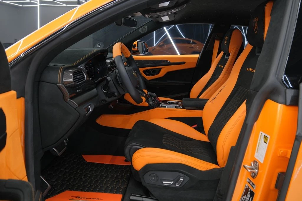 2023 Lamborghini Urus - Image 23 of 31